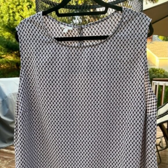 Talbots EUC Women's Sleeveless Top with Eyelet Trim Scalloped Hemline SIZE 3X - Picture 1 of 12